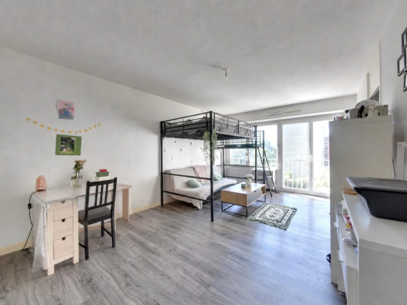 Appartement T1 de 31 m² meublé à Grenoble avec vue dégagée