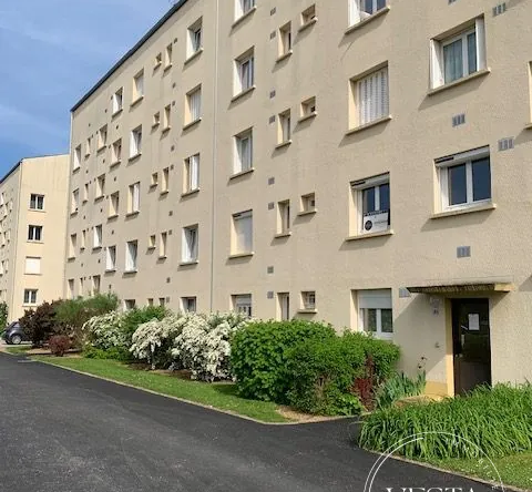 Appartement de 68 m² avec balcon sud, vue sur espace vert, à Dijon