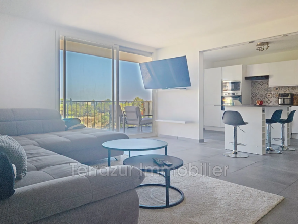 Appartement 2 pièces à Juan-les-Pins avec terrasse, cave et parking - 57 m²