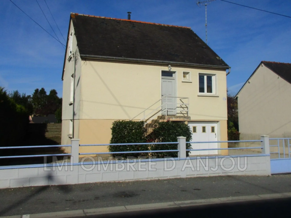 À vendre maison 75 m² à Renazé avec jardin et garage