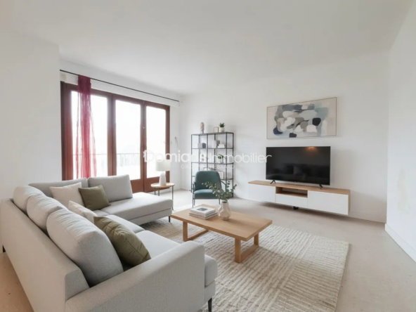 Studio à vendre à Perpignan dans le quartier des Fleurs, 34,95 m² avec terrasse et cave