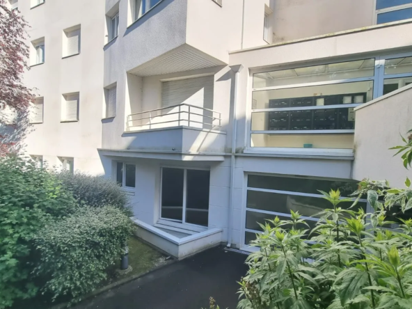 Appartement lumineux en rez-de-jardin à Châtenay-Malabry avec potentiel d'extension et proximité tram T10