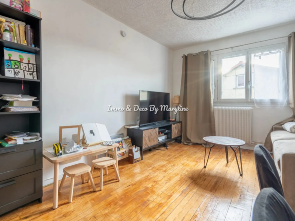 Bel appartement à vendre à Champigny-sur-Marne avec parking et cave proche RER E