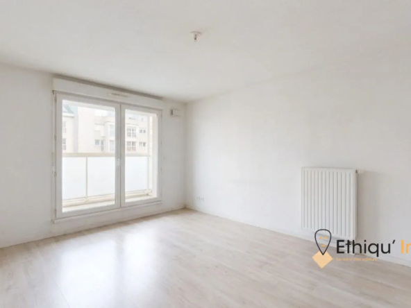 Appartement 3 pièces de 63 m² avec terrasse et parking à Strasbourg avenue de Colmar