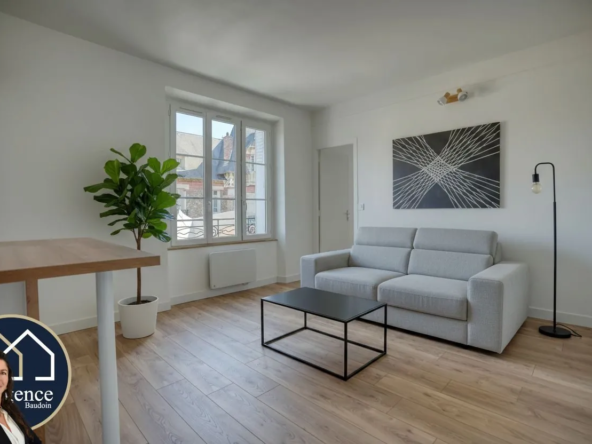 Appartement T2 rénové de 42,24 m² à Rambouillet, idéalement situé proche gare et parc