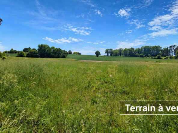 Terrain à bâtir de 828 m² à Bon-Encontre – Idéal projet résidentiel