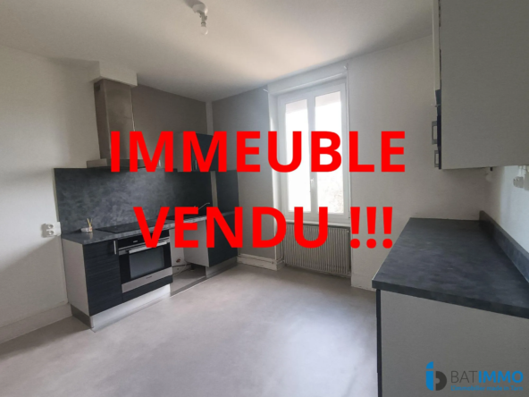 Immeuble locatif à Aussillon avec 3 lots loués - Investissement rentable