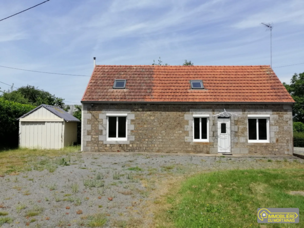 Maison de campagne avec 3 chambres, garage et terrain de 1100 m² à Saint-Hilaire-du-Harcouët