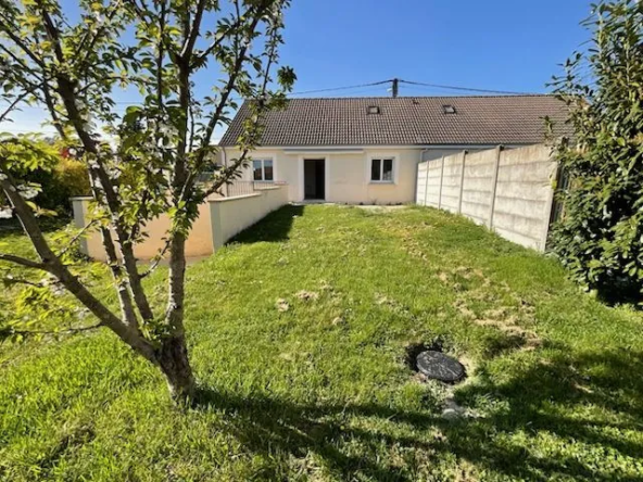 Magnifique maison de 100m² avec 4 chambres à Savières - Pièce de vie lumineuse, sous-sol spacieux, jardin et parking