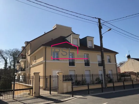 Appartement T2 à vendre à Melun proche gare, balcon et parking en sous-sol