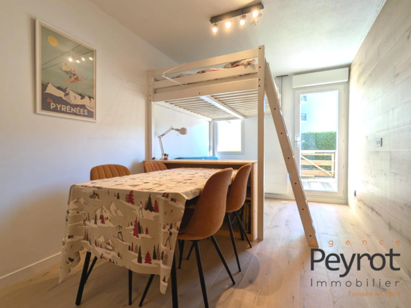 Studio rénové avec cuisine équipée et terrasse au pied des pistes à Bolquère