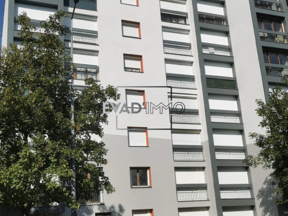 Appartement lumineux de 79 m² à Saint-Étienne avec loggia et cave