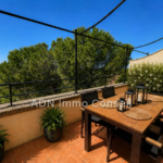Appartement sécurisé avec vue golf à Pont Royal en Provence - Investissement rentable