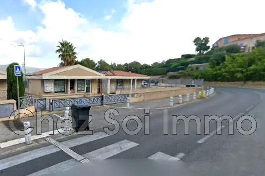 Parking sécurisé à vendre à Nice - Résidence fermée, sous-sol, niveau 1