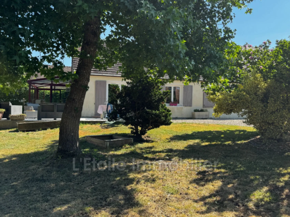 À vendre maison rénovée avec jardin à Mortagne-au-Perche de 109 m²