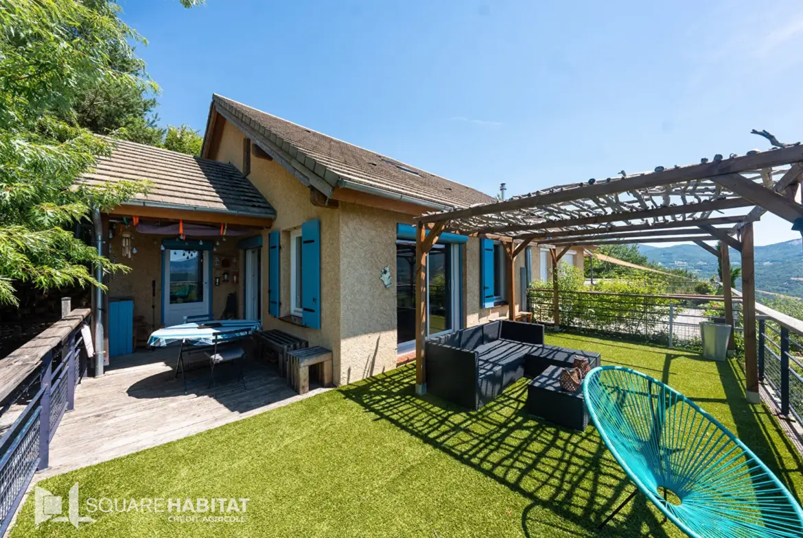 Maison avec vue panoramique sur le lac du Sauze-du-Lac - 82 m² 
