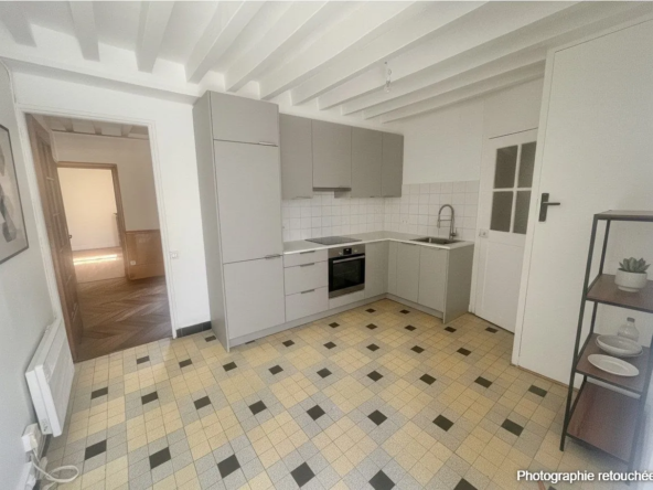 Maison de ville à vendre à Oinville-sur-Montcient, 64 m², garage et cave, secteur calme