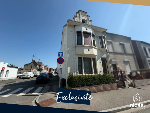Maison à vendre à Aulnoye-Aymeries de 120 m² avec terrasse et parking