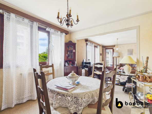 Appartement à vendre à La Ravoire avec terrasse, cave et garage
