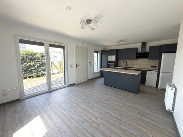Vente appartement en rez-de-jardin à Ingré avec jardin et stationnement