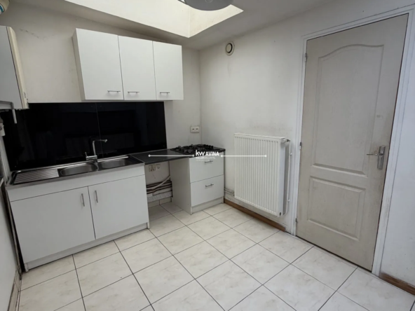 Maison à vendre à Houplines - Idéal investisseur ou première acquisition
