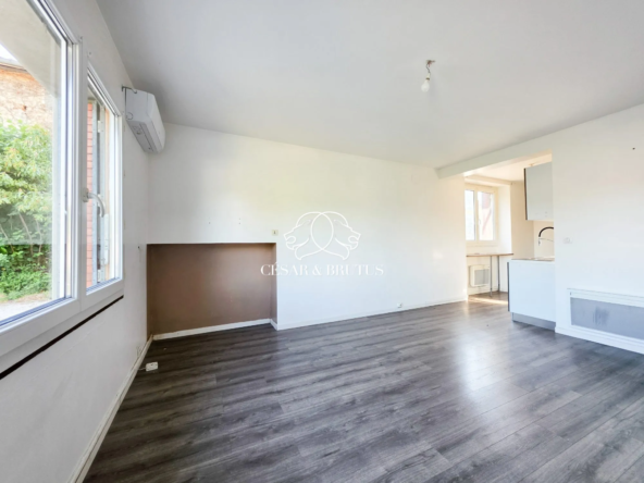 Maison à vendre à Sardieu (38260) avec terrasse et 2 parkings