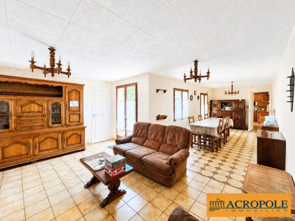 Maison à vendre à Gien de 93 m² avec terrain de 2500 m²