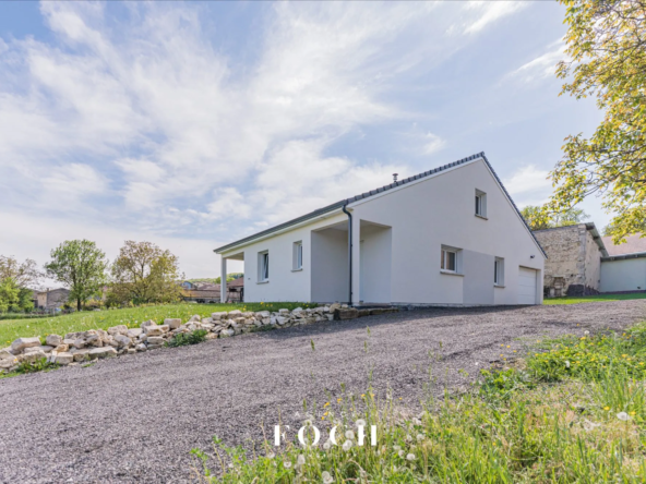 Maison individuelle de plain-pied avec jardin, garage et potentiel d’extension à Boucq
