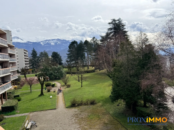Appartement T3 lumineux de 83 m² avec balcon à Voiron
