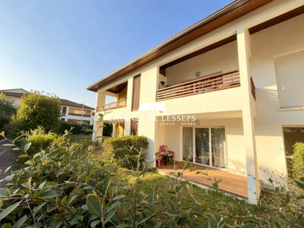 Appartement T2 rez-de-jardin à Boucau avec terrasse et parking privé