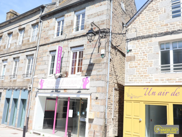 Immeuble mixte à vendre à Tinchebray-Bocage - Commerces et logements