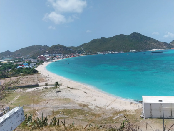 Terrain constructible avec vue mer à Great Bay Saint-Martin - Opportunité rare
