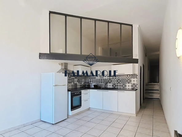 Sejour-Cuisine Appartement à vendre à Perpignan - 3 pièces avec mezzanine, calme et lumineux