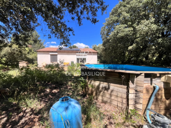 Maison 3 chambres avec terrasse et piscine à Saint-Maximin-la-Sainte-Baume