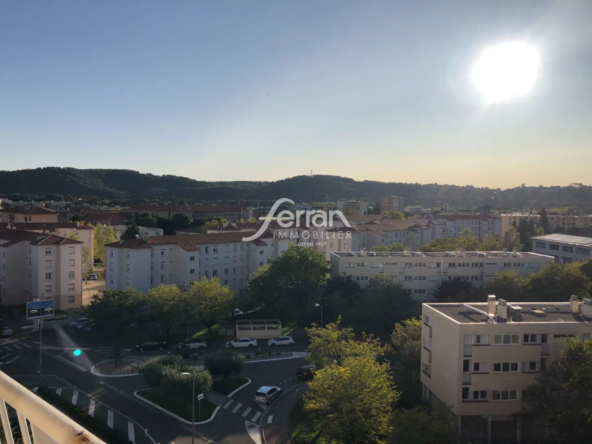 Appartement Type 3 en vente à Draguignan avec balcon, cave et ascenseur
