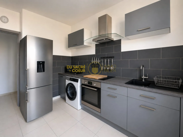 Appartement T4 lumineux de 89,17 m² avec terrasse à Perpignan - Quartier Las Cobas