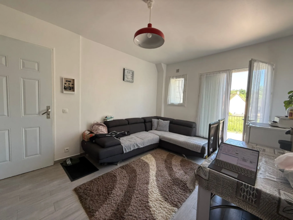 Appartement 2 pièces loué à vendre à Forges-les-Bains – Opportunité d'investissement rentable