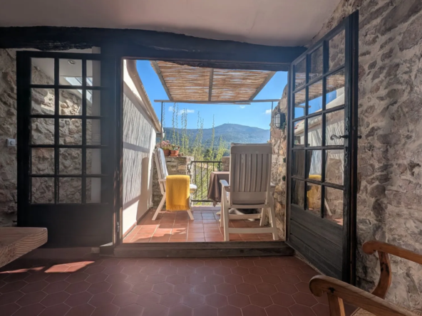 Maison de village provençale de 98 m² avec terrasse à Gonfaron