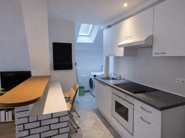 Appartement de 3 pièces en hyper-centre de Tours avec potentiel d'aménagement