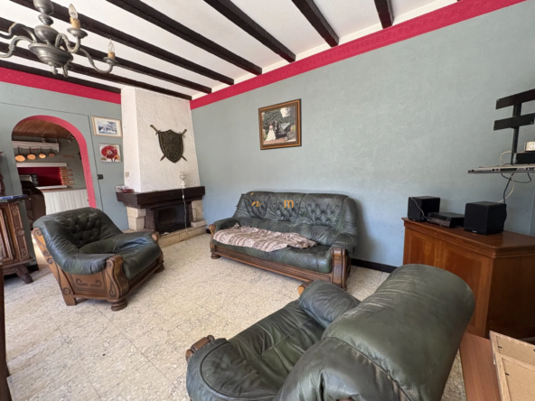 Maison à rénover avec 2 chambres à Hermies, secteur Arras-Bapaume-Cambrai