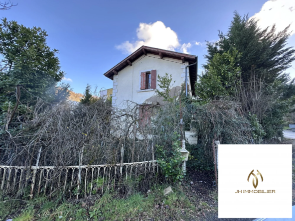 Maison à rénover à Viviez (12) – Opportunité d’investissement