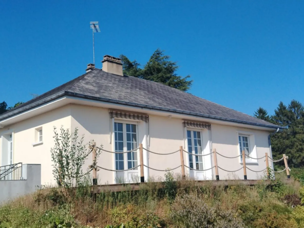 Maison rénovée avec grand terrain à Mortain-Bocage - 3 chambres