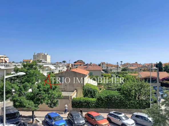 Vente appartement 2 pièces avec vue mer à Cagnes-sur-Mer