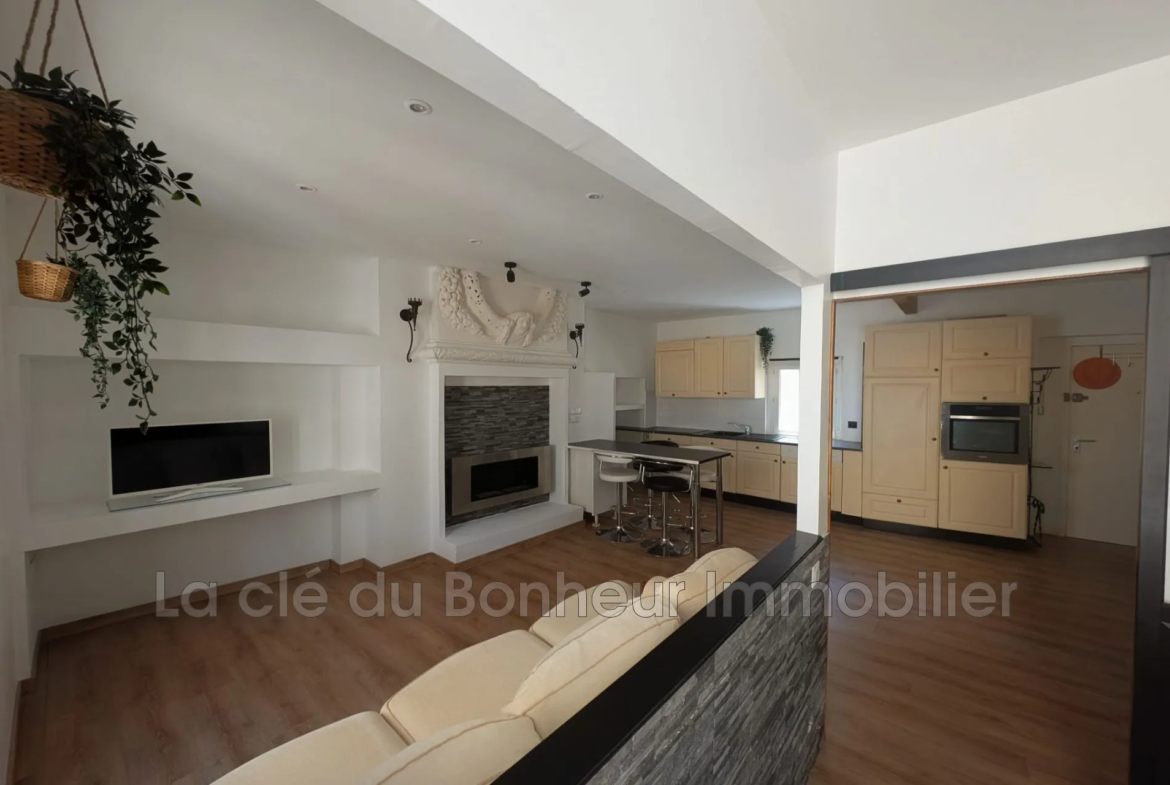 Appartement 2 pièces rénové à Riez, charme et proximité Gorges du Verdon 