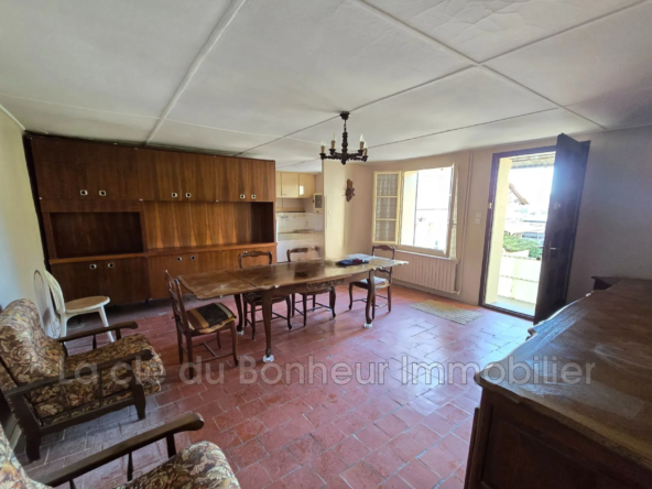 À vendre appartement 4 pièces à Riez, 77 m² avec potentiel d'agrandissement