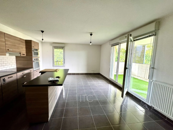Achat Appartement 3 Pièces avec Terrasse et Vue Dégagée à Trets