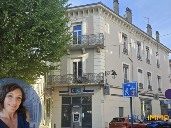 Appartement T3 face à la gare à Voiron avec cave et galetas