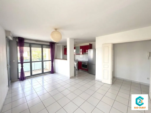 Appartement T3 à vendre à Toulouse avec balcon et parking, proche métro