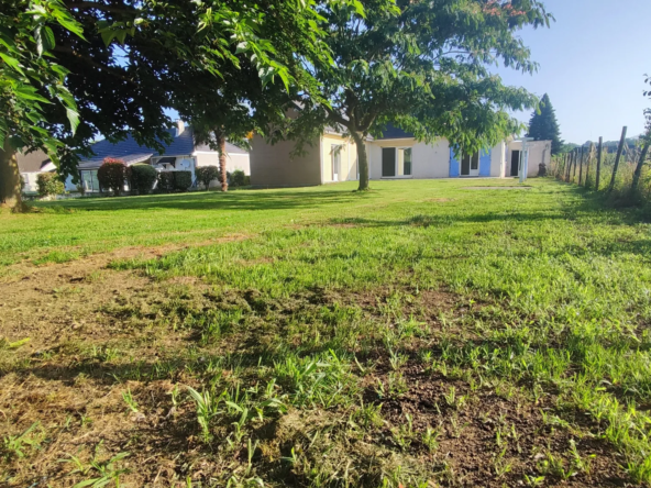 Maison de plain-pied de 120 m² à Precilhon proche commodités