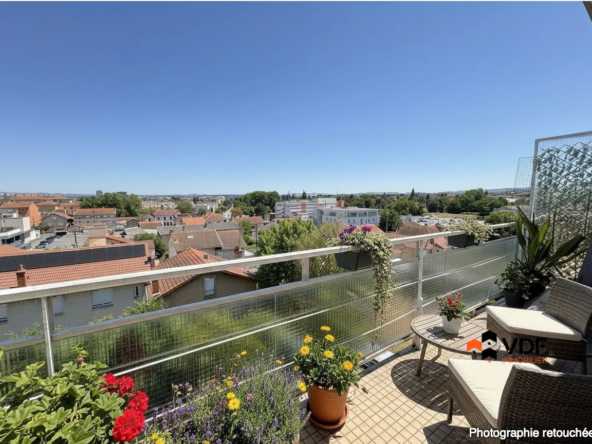 Appartement T3 à Riorges – 61 m², garage, cave, rénové énergétique